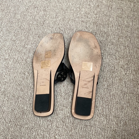 Tory Burch Tiny Miller Sandal Flat Logo Calf Leather Thong, Perfect Black sz 9 - Picture 11 of 12